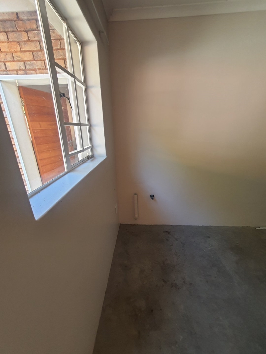 To Let 2 Bedroom Property for Rent in Ngwenya River Estate North West